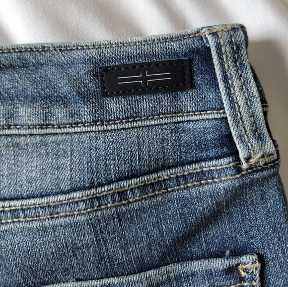 NWT! Liverpool Shorts - 2 - Picture 7 of 8